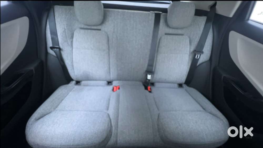 Tata Curvv Pure Plus S 1.2 Revotron Petrol 7dca, 2024, Petrol
