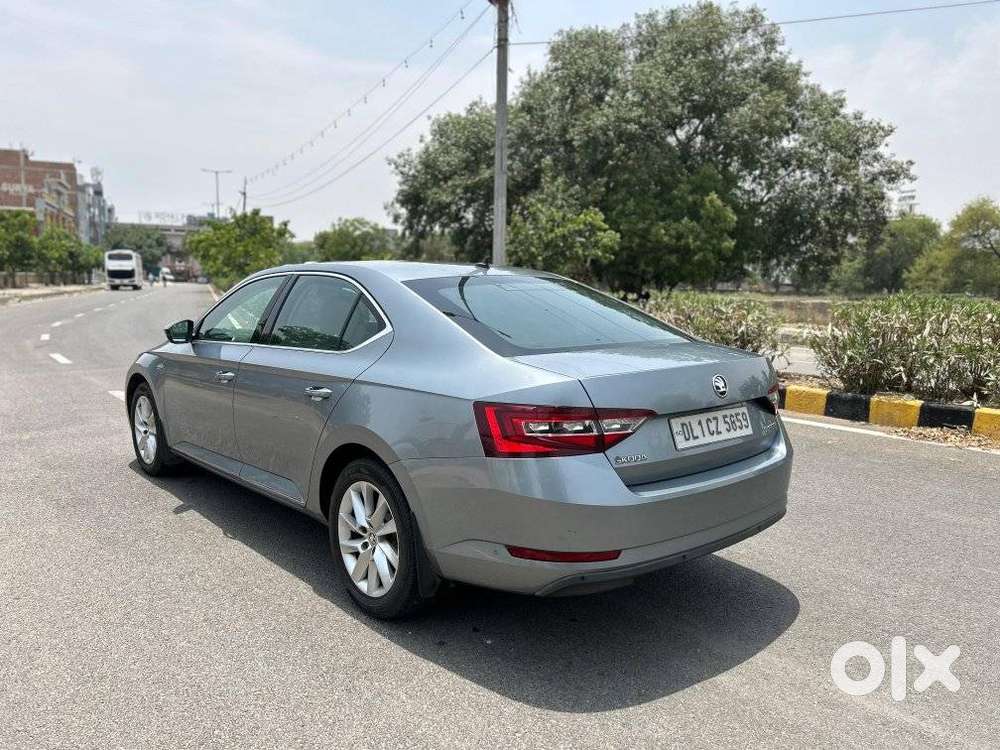 Skoda Superb Lk 1.8 Tsi At, 2018, Petrol