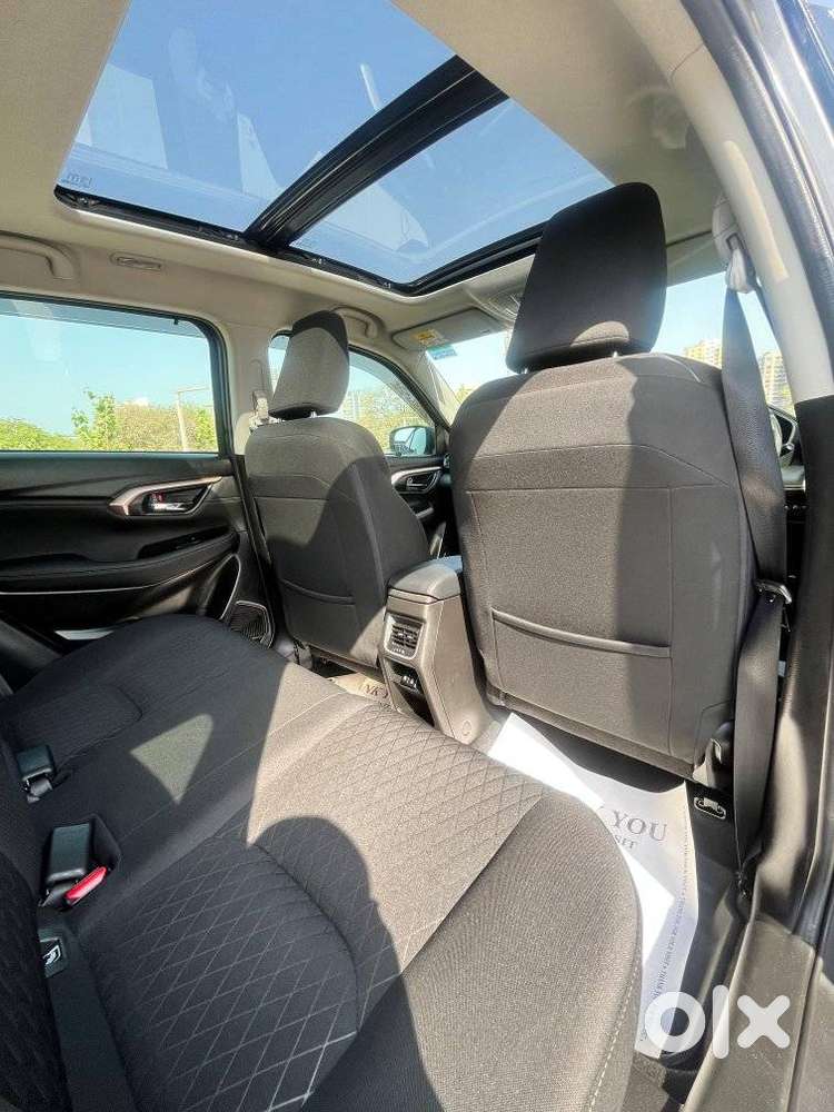 Maruti Suzuki Grand Vitara 1.5 Zeta Smart Hybrid At, 2025, Petrol
