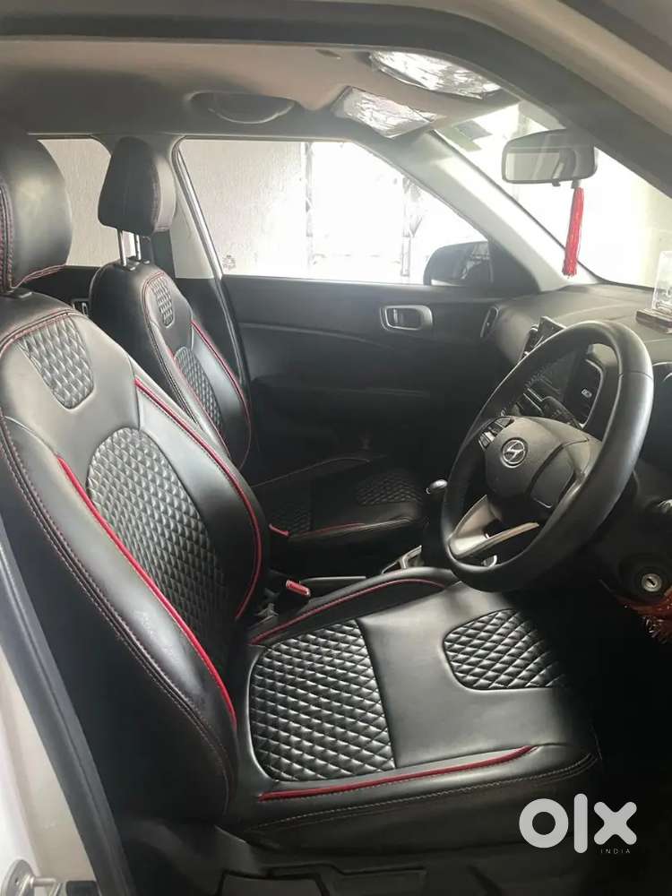Hyundai Venue 2021 Petrol Well Maintained