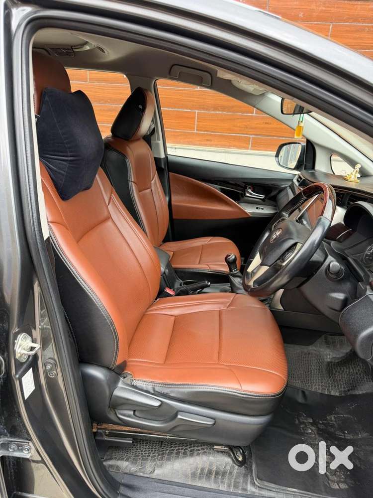 Toyota Innova Crysta 2018 Diesel Well Maintained