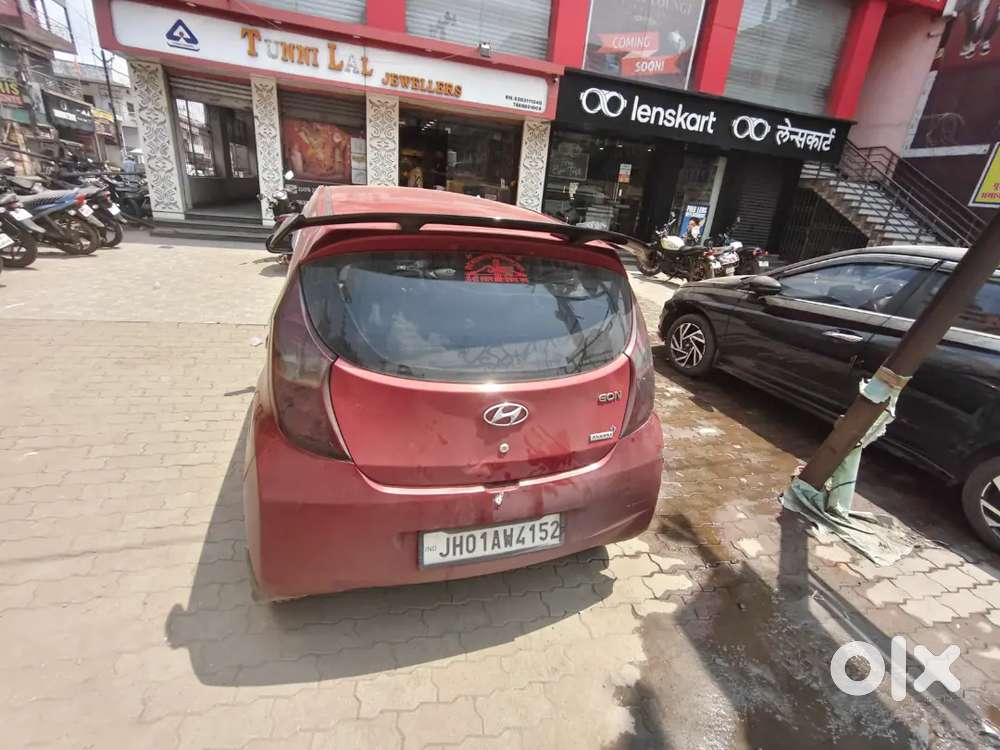 Hyundai Eon Magna 2013 Petrol