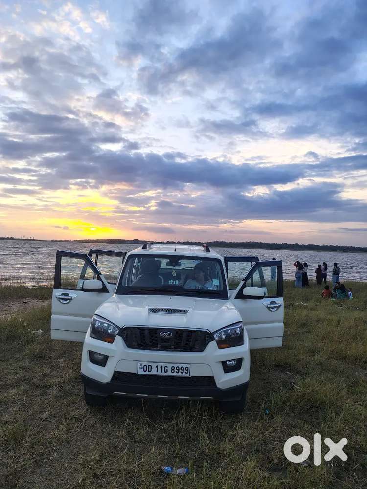 Mahindra Scorpio Diesel 2016