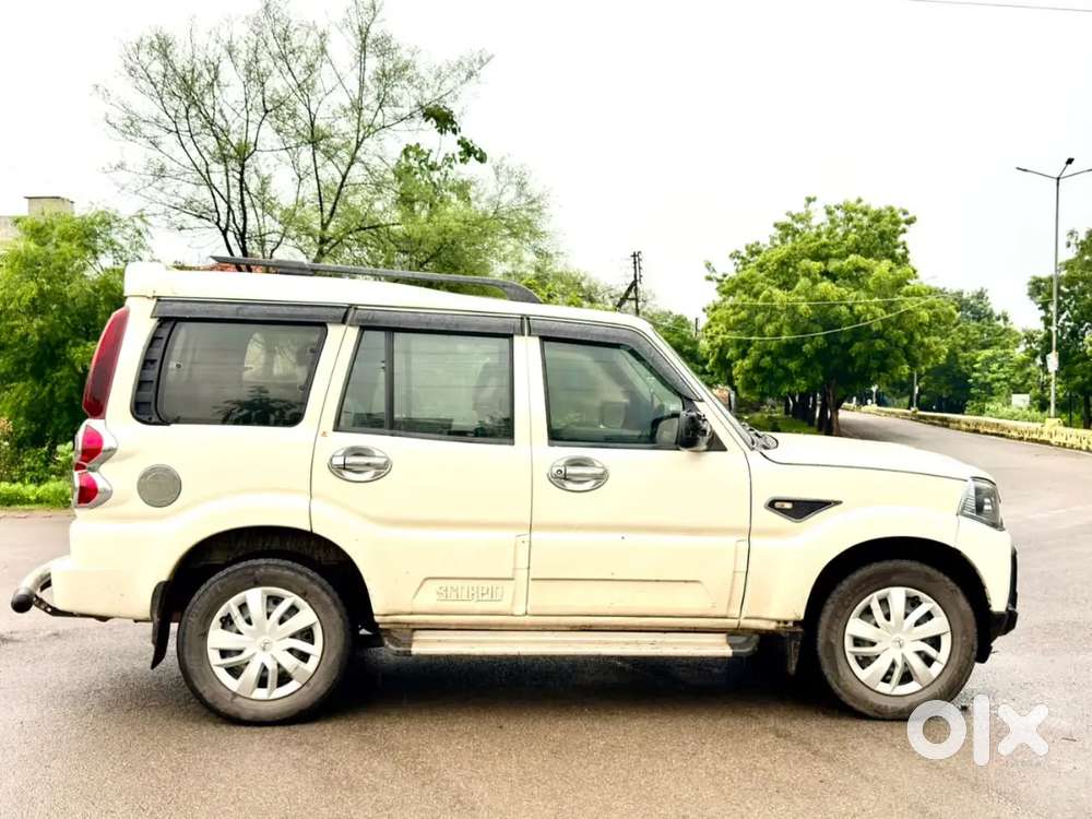 Mahindra Scorpio S5  2021