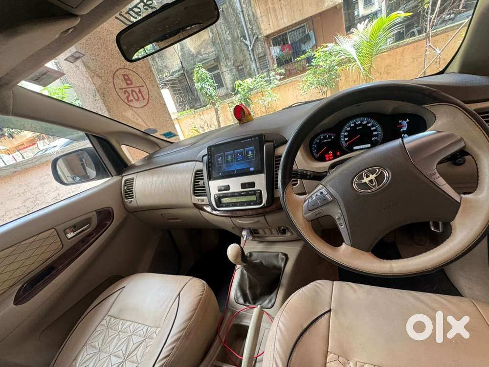 Toyota Innova 2014 Year
