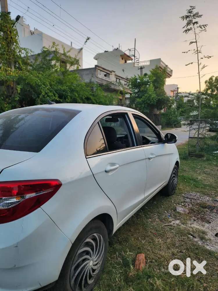 Tata Zest 1.2t Revotron 2016