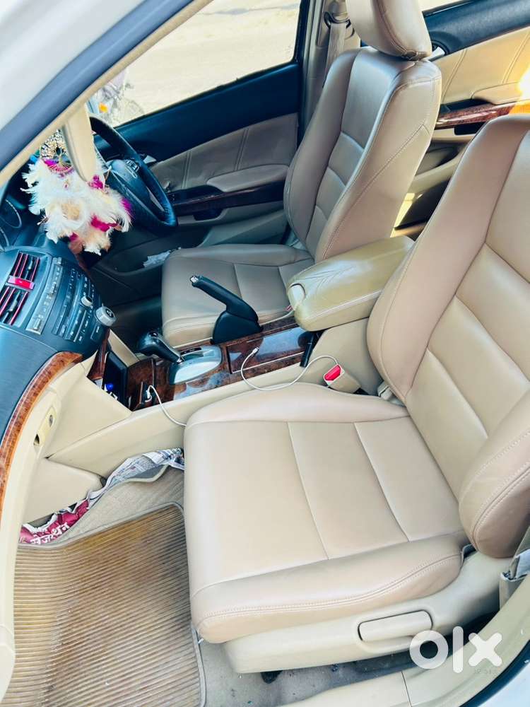 Honda Accord Automatic 2012