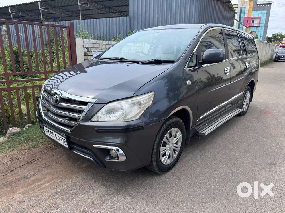 Toyota Innova 2.5 Gx 8 Seater Limited Edition, 2016, Diesel