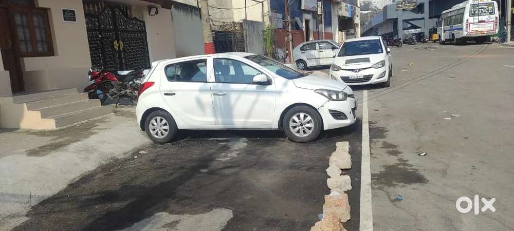 Hyundai New I20 2012 Diesel 156665 Km Driven
