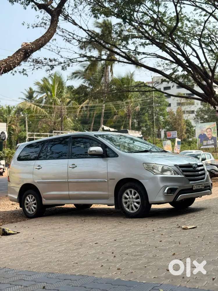 Well Maintained Family Using Innova, Urgent Sale