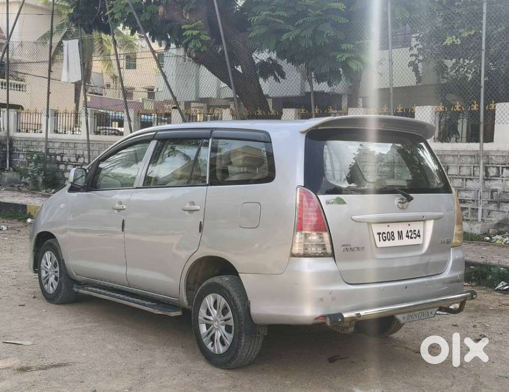 Toyota Innova 2.5 G (diesel) 7 Seater, 2009, Diesel