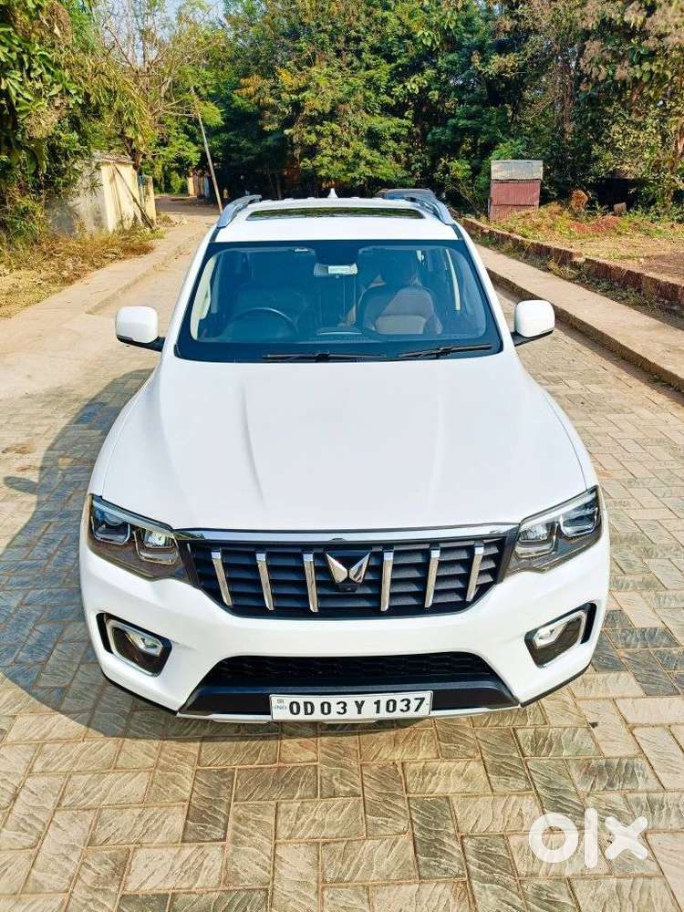 Mahindra Scorpio-n 2.2 Z8 Diesel Mt 4wd 7 Str, 2022, Diesel