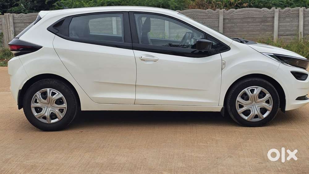 Tata Altroz 1.2 Xm Plus, 2024, Diesel