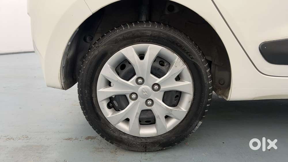 Hyundai Grand I10 1.2 Kappa Sportz, 2016, Petrol