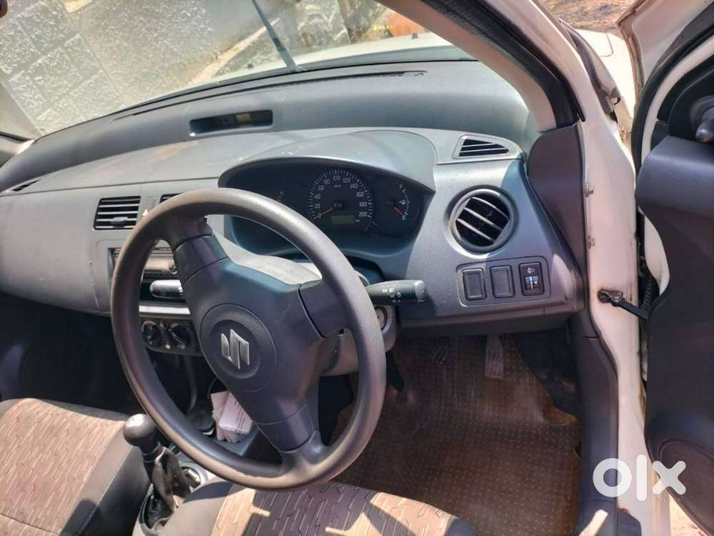 Maruti Suzuki Swift Dzire 2010 Petrol Well Maintained