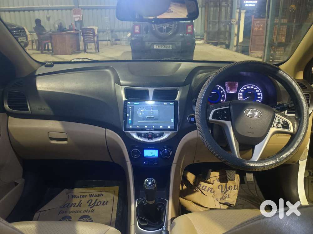 Hyundai Verna Sx(o) Petrol At, 2013, Petrol