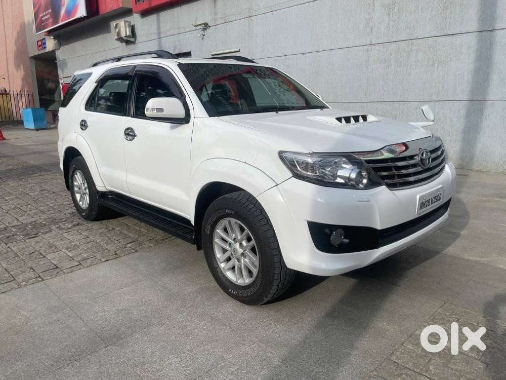 Toyota Fortuner 2011-2016 4x4 Mt, 2012, Diesel