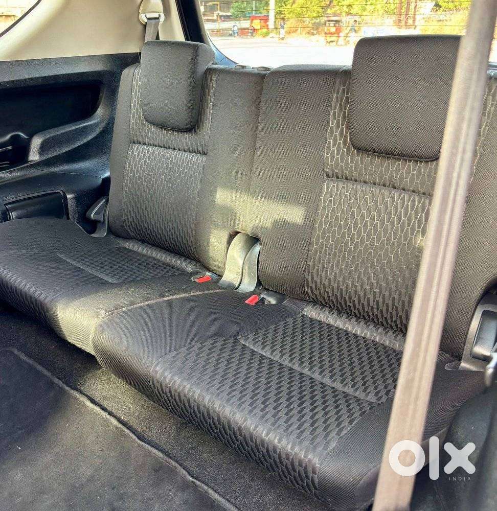 Toyota Innova Crysta 2.4 Gx Mt, 2017, Diesel