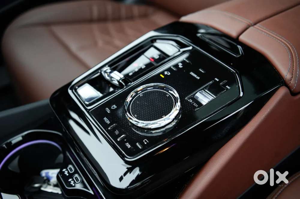 Bmw 5 Series, 2025, Petrol