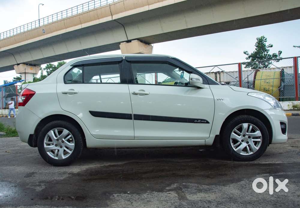 Maruti Suzuki Dzire 1.2 Zxi, 2013, Petrol