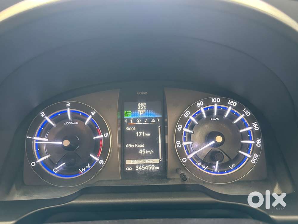 Toyota Innova Crysta 2016 Diesel