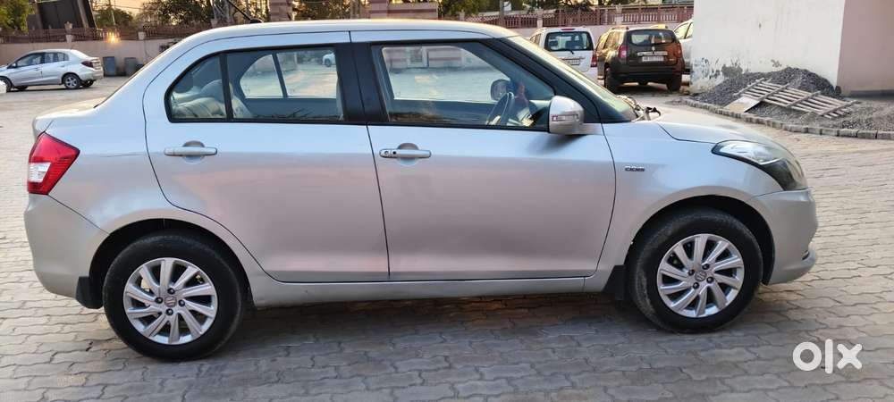 Maruti Suzuki Dzire Ags Zdi Plus, 2016, Diesel