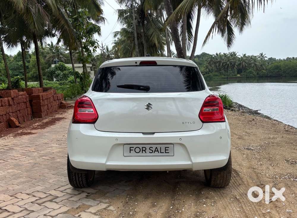 Maruti Suzuki Swift Petrol Manual 2022