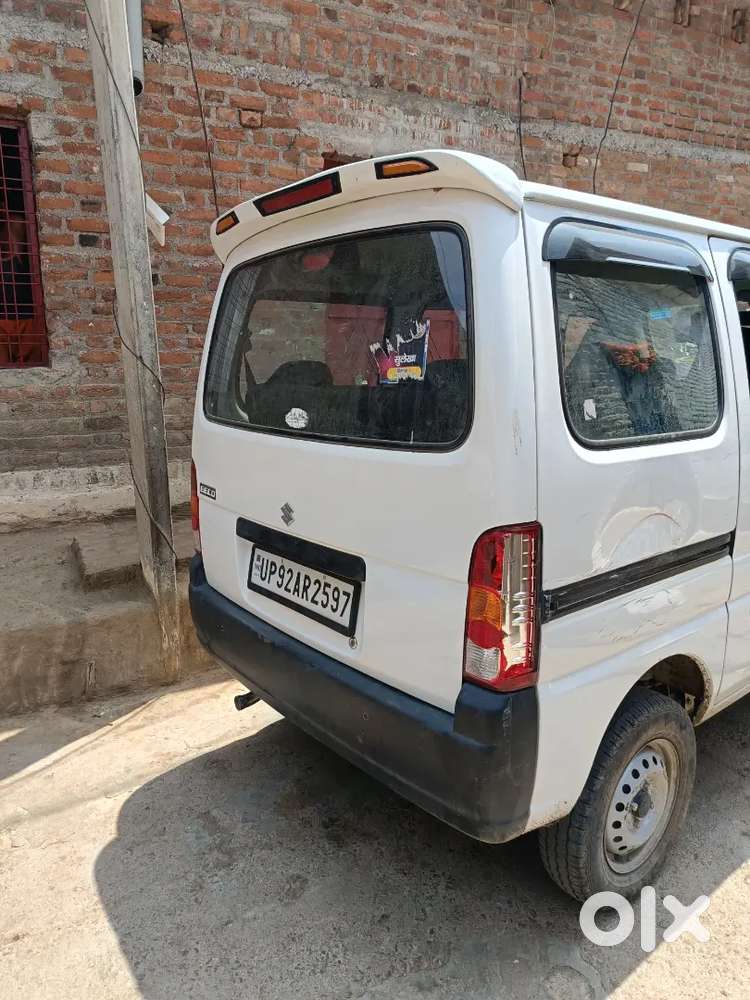Maruti Eeco Smiles 2025