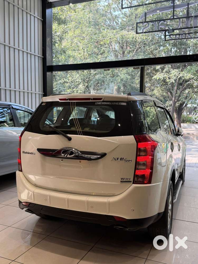 Mahindra Xuv500 2.2 W10 Sportz Edition At, 2017, Diesel