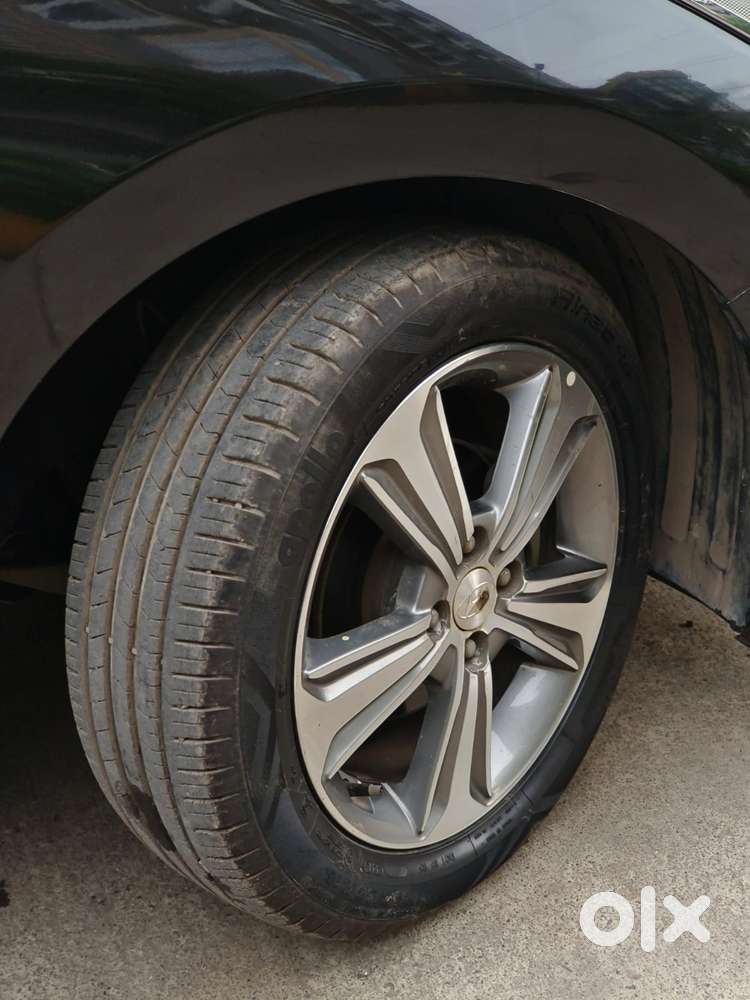 Hyundai Verna 1.6 Sx (o) Vtvt At, 2018, Petrol