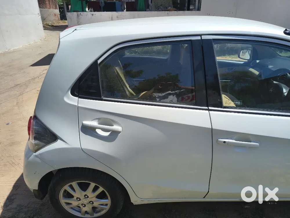 Honda Brio Vx 2015 पेट्रोल ऑटोमैटिक