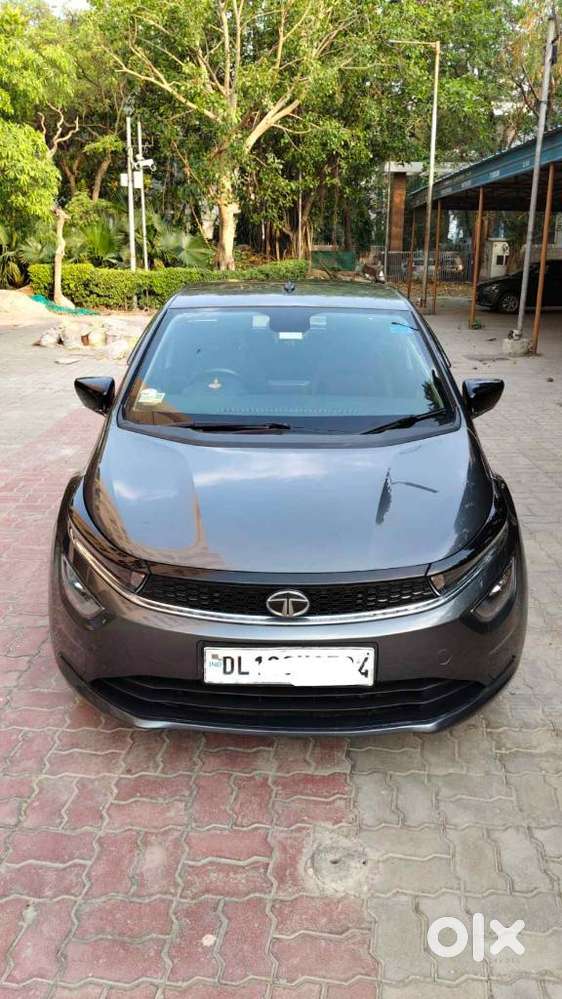 Tata Altroz 1.2 Xza Petrol Dct, 2022, Cng & Hybrids
