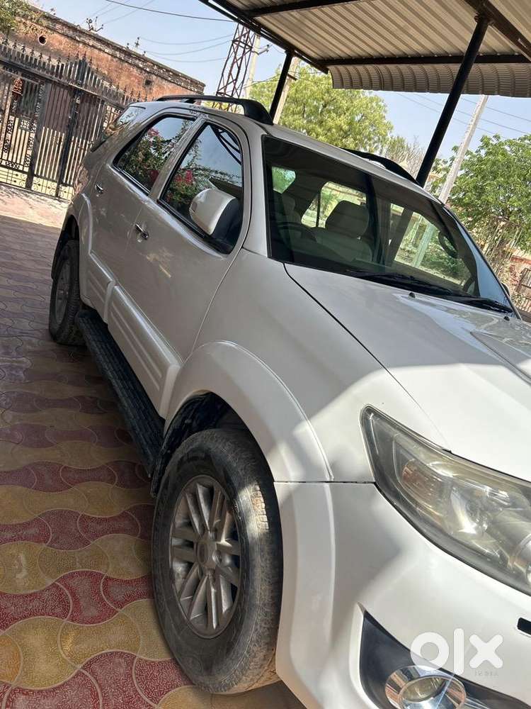 Toyota Fortuner 2013 Diesel Well Maintained