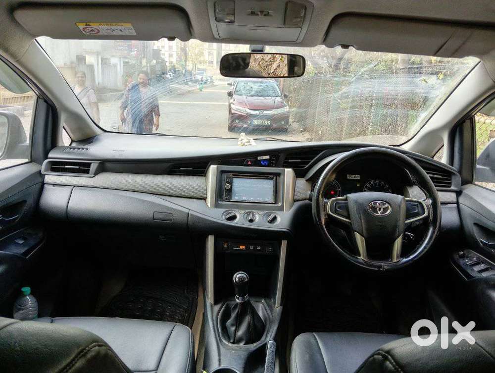 Toyota Innova Crysta 2.4 G Mt, 2017, Diesel