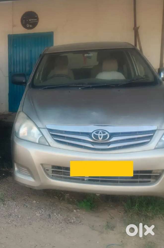 Innova 2.5 2011