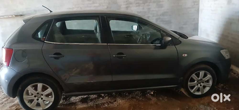 Volkswagen Polo 2012 Petrol 82000 Km Driven