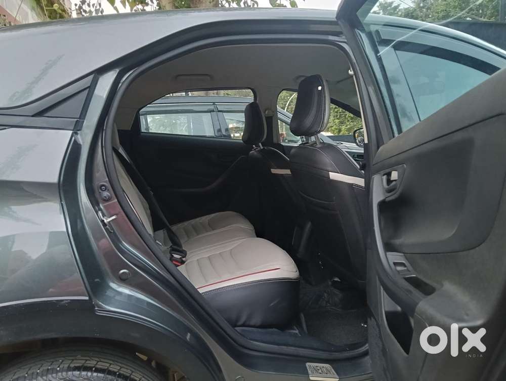 Tata Nexon 1.2 Revotron Xma Amt, 2024, Petrol