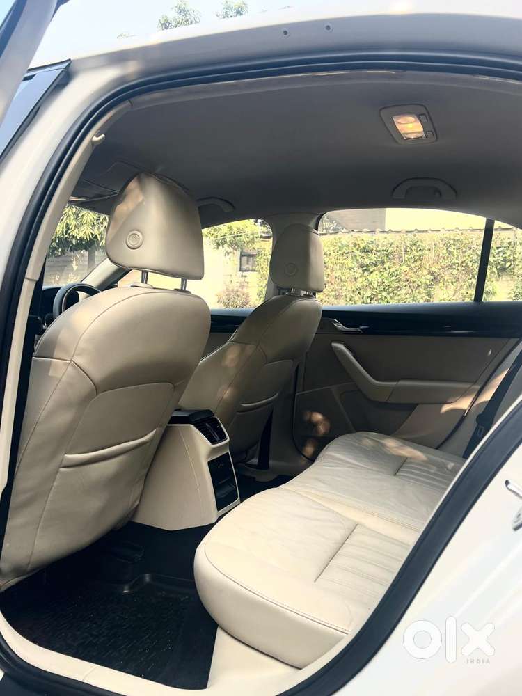 Skoda Octavia 1.8 Tsi Style Plus At, 2018, Petrol