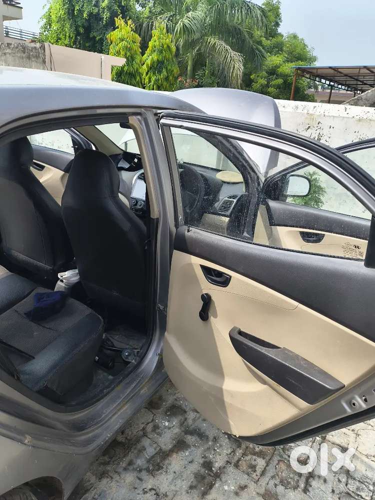 Hyundai Eon Petrol Manual 2014 Era +