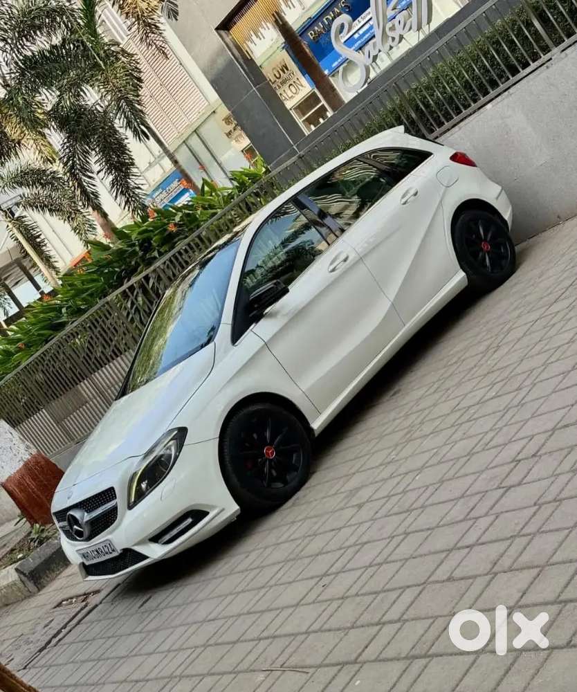 Mercedes-benz B180 Cdi Diesel Sunroof 2014 Model In Excellent Conditio