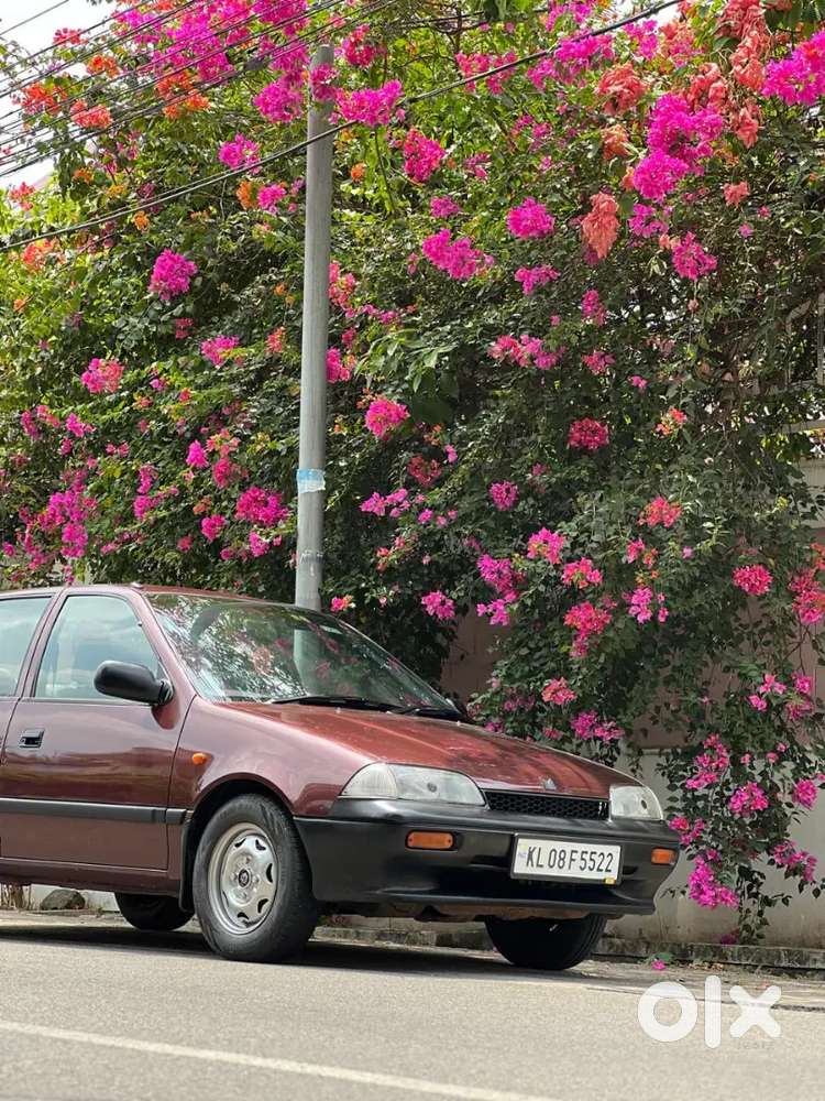 Maruti Suzuki Esteem 1995