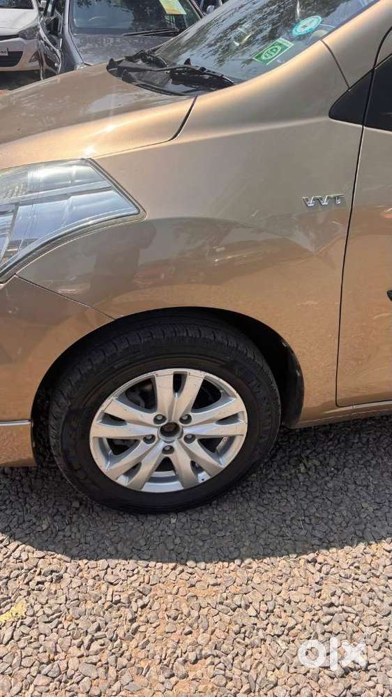 Maruti Suzuki Ertiga Zxi At, 2017, Cng & Hybrids