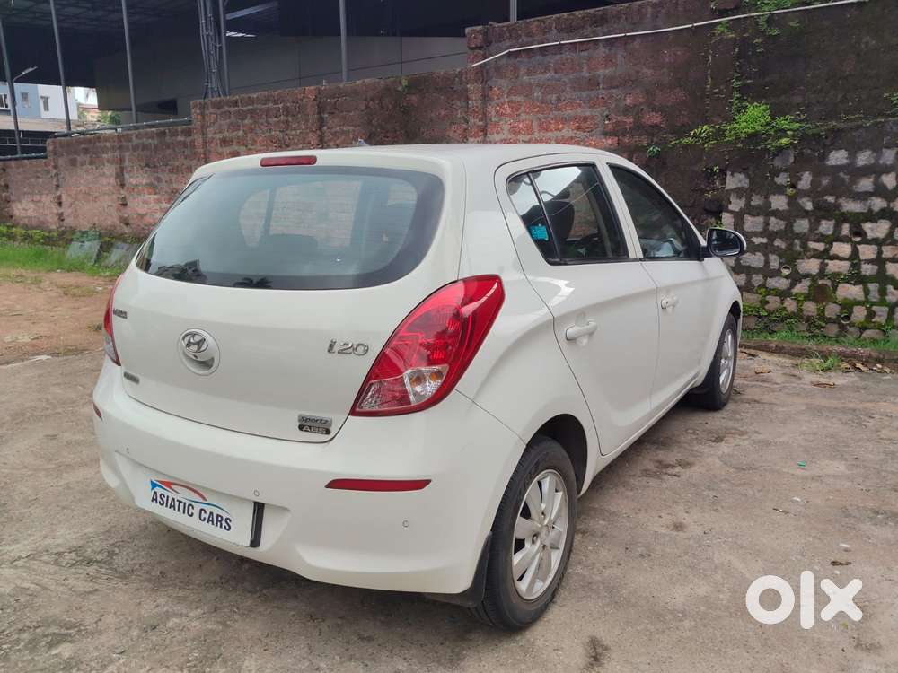 Hyundai I20 Diesel Sportz, 2012, Diesel