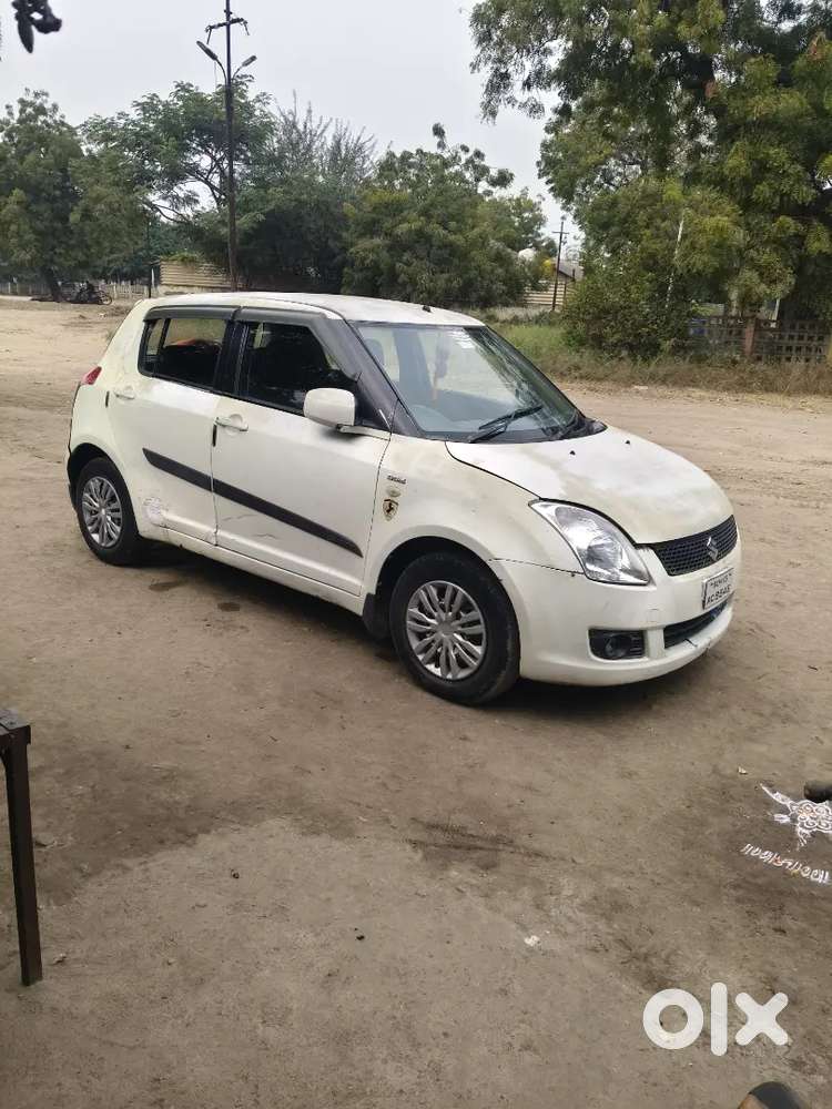 Maruti Suzuki Swift 2010
