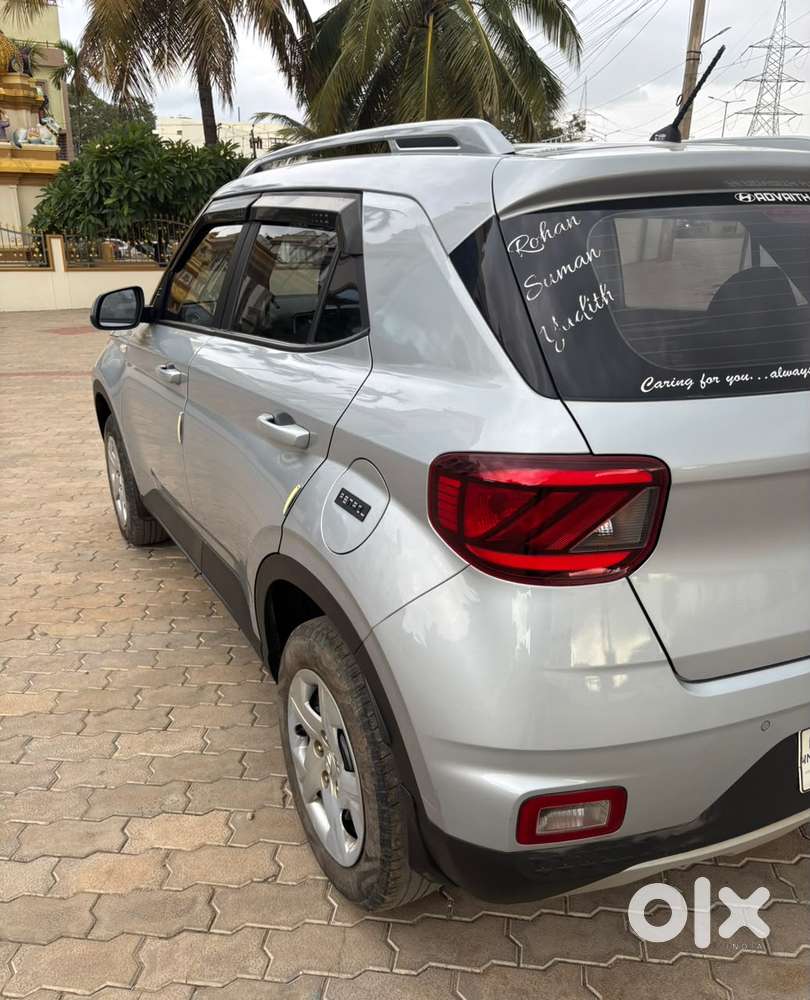 Hyundai Venue S Mt 1.2 Kappa, 2022, Petrol