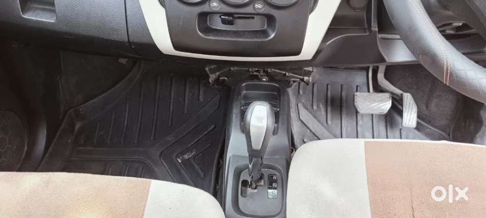 Maruti Suzuki Wagon R 1.0 Vxi Amt, 2017, Petrol