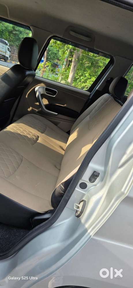 Mahindra Tuv 300 Plus P8, 2018, Diesel