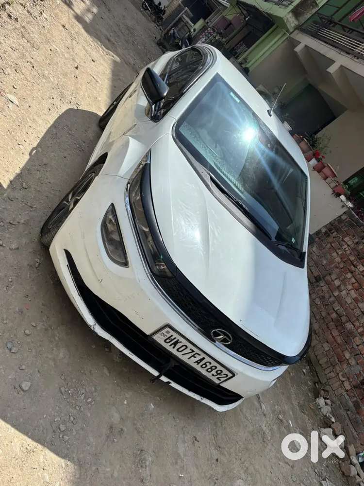 Tata Altroz 2021 Petrol 120000 Km Driven