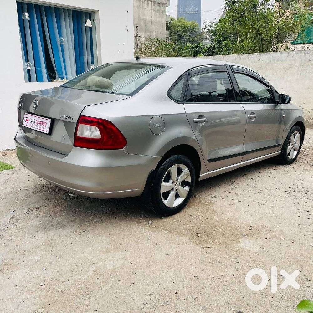 Skoda Rapid 1.6 Mpi Elegance, 2017, Petrol
