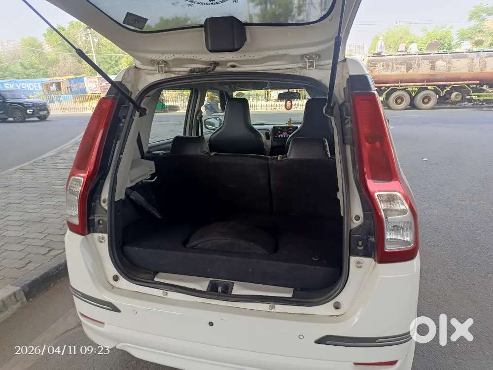 Wagon R Vxi Petrol/cng  2023 Cash Only